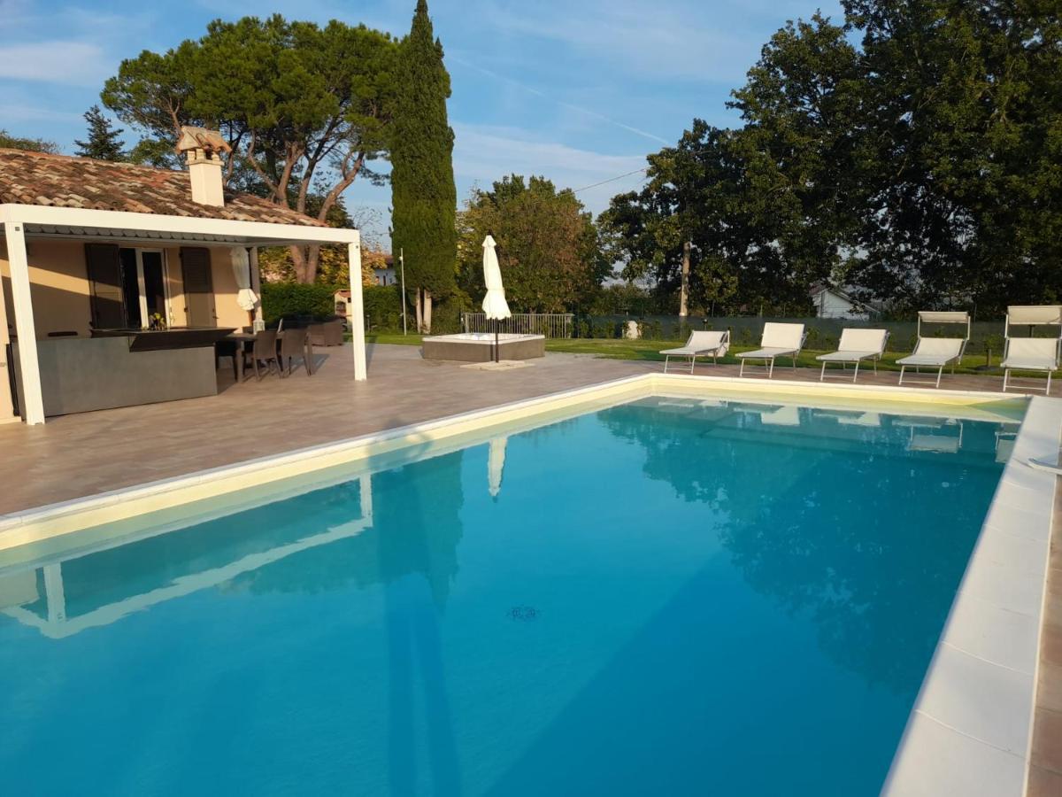 Relais Villa Sofia Calcinelli Bagian luar foto