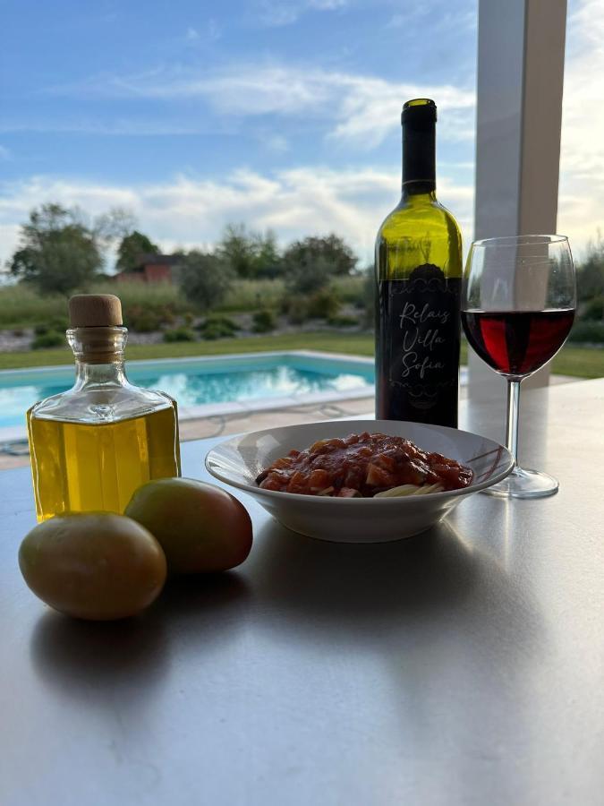 Relais Villa Sofia Calcinelli Bagian luar foto