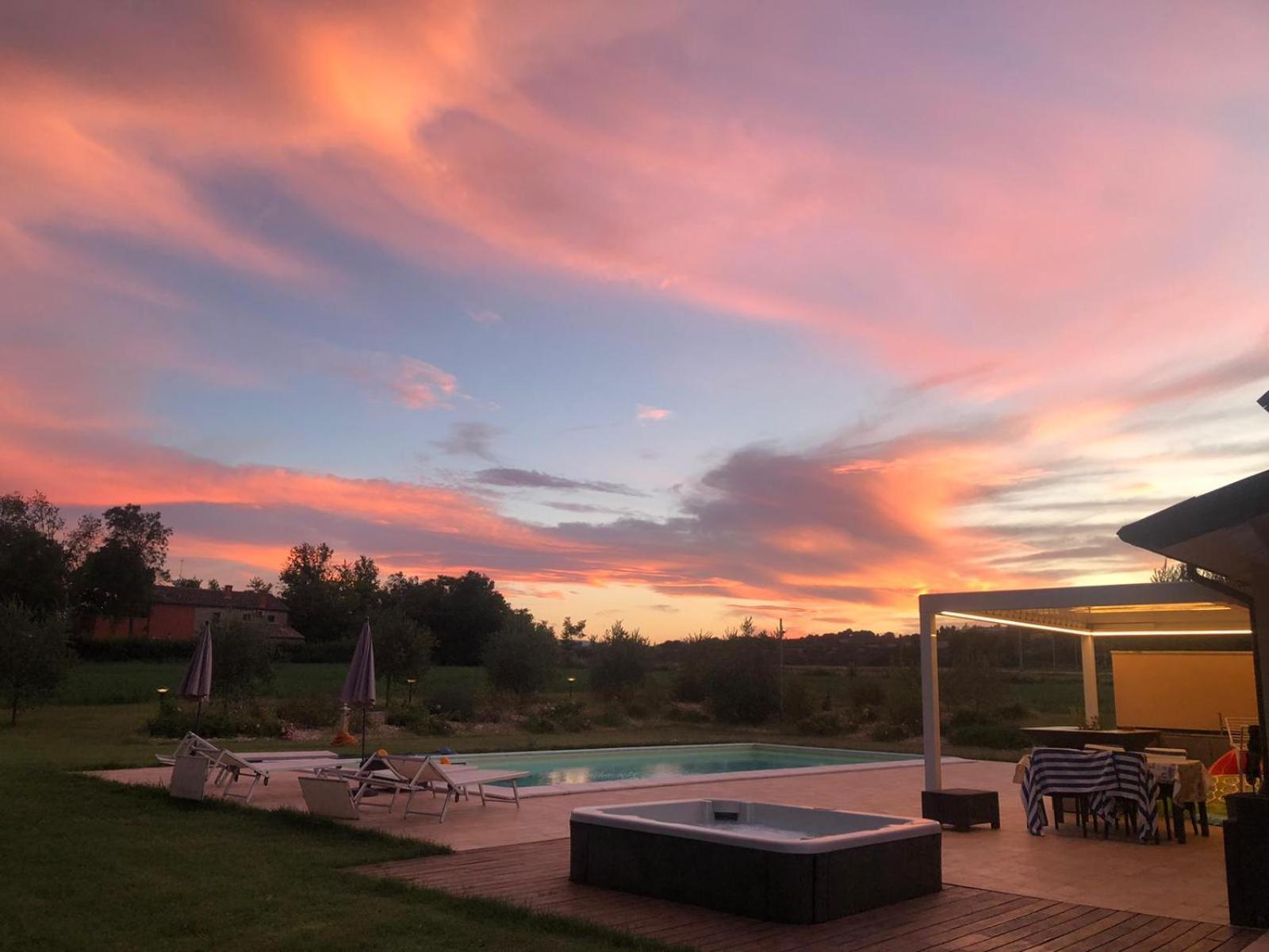 Relais Villa Sofia Calcinelli Bagian luar foto
